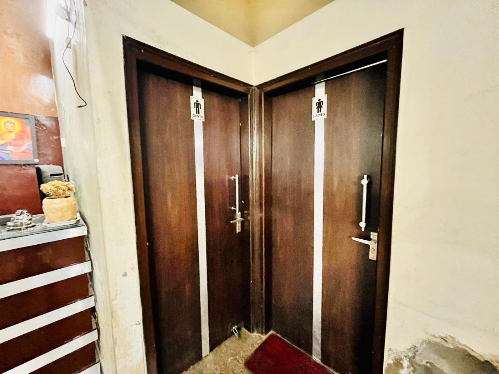 Hotel Ramawati Near Ganga Ghat Haridwar Exterior photo